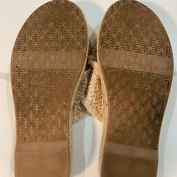 Sam Edelman slides - Picture 4 of 6